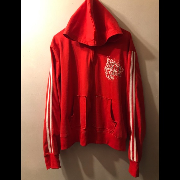 Wild Punch Hot Chick Sweatshirt - Picture 1 of 10